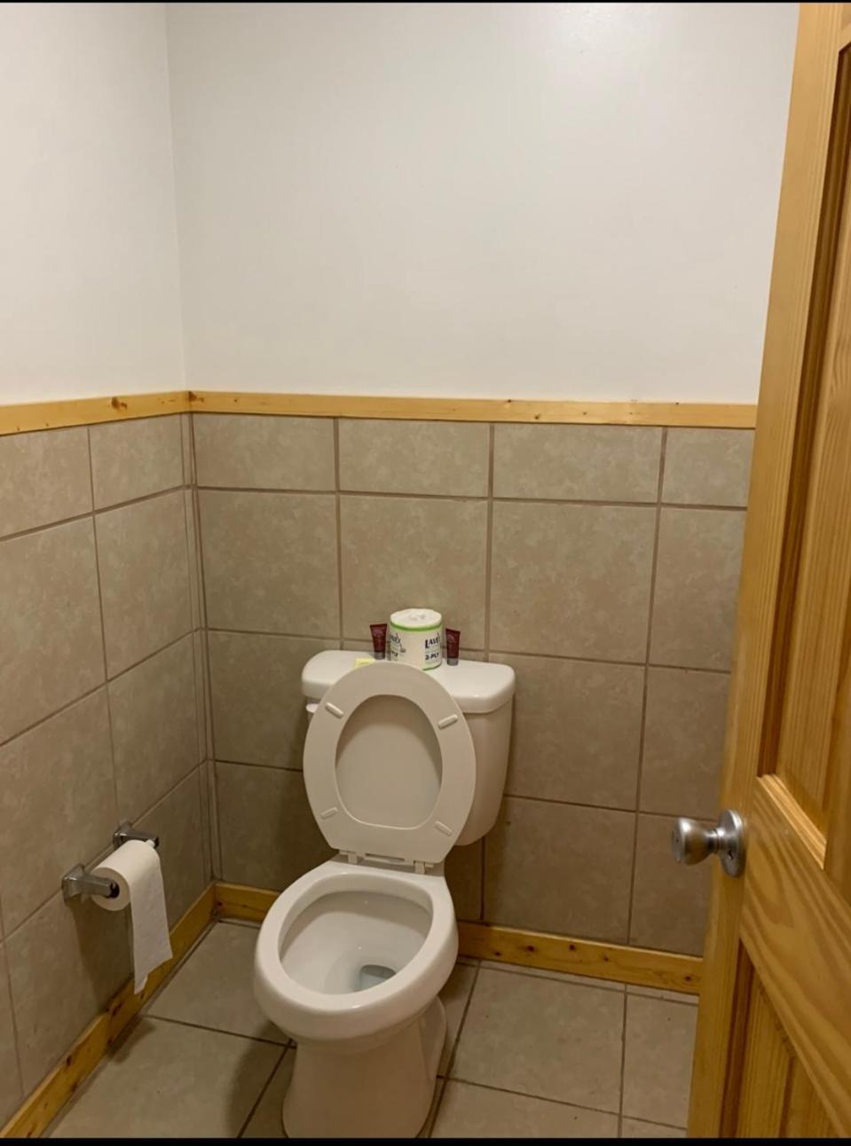 Beverly Hills Inn Aberdeen المظهر الخارجي الصورة